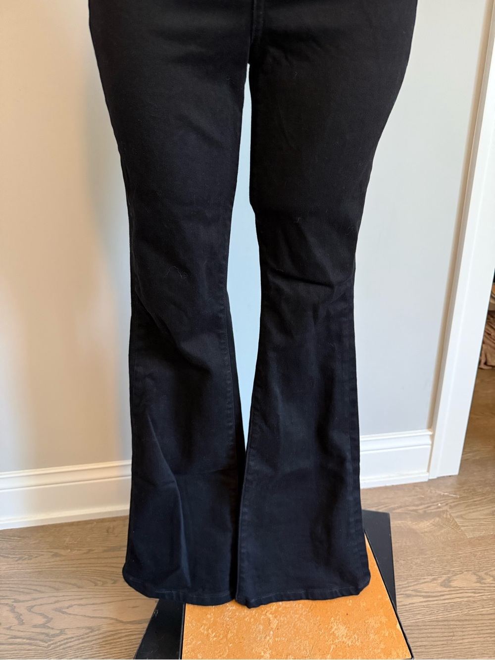 Veronica Beard Beverly Skinny Flare - Black High-Rise Jeans - Picture 4 of 10